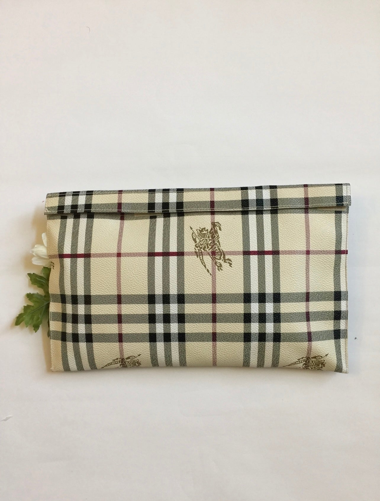 Handcrafted Durable Vinyl Refillable Tissue Pouch with Floral Accent – Stylish Holder for Car, Home, or Office (Cross-Patterned|Brown-Cream)
