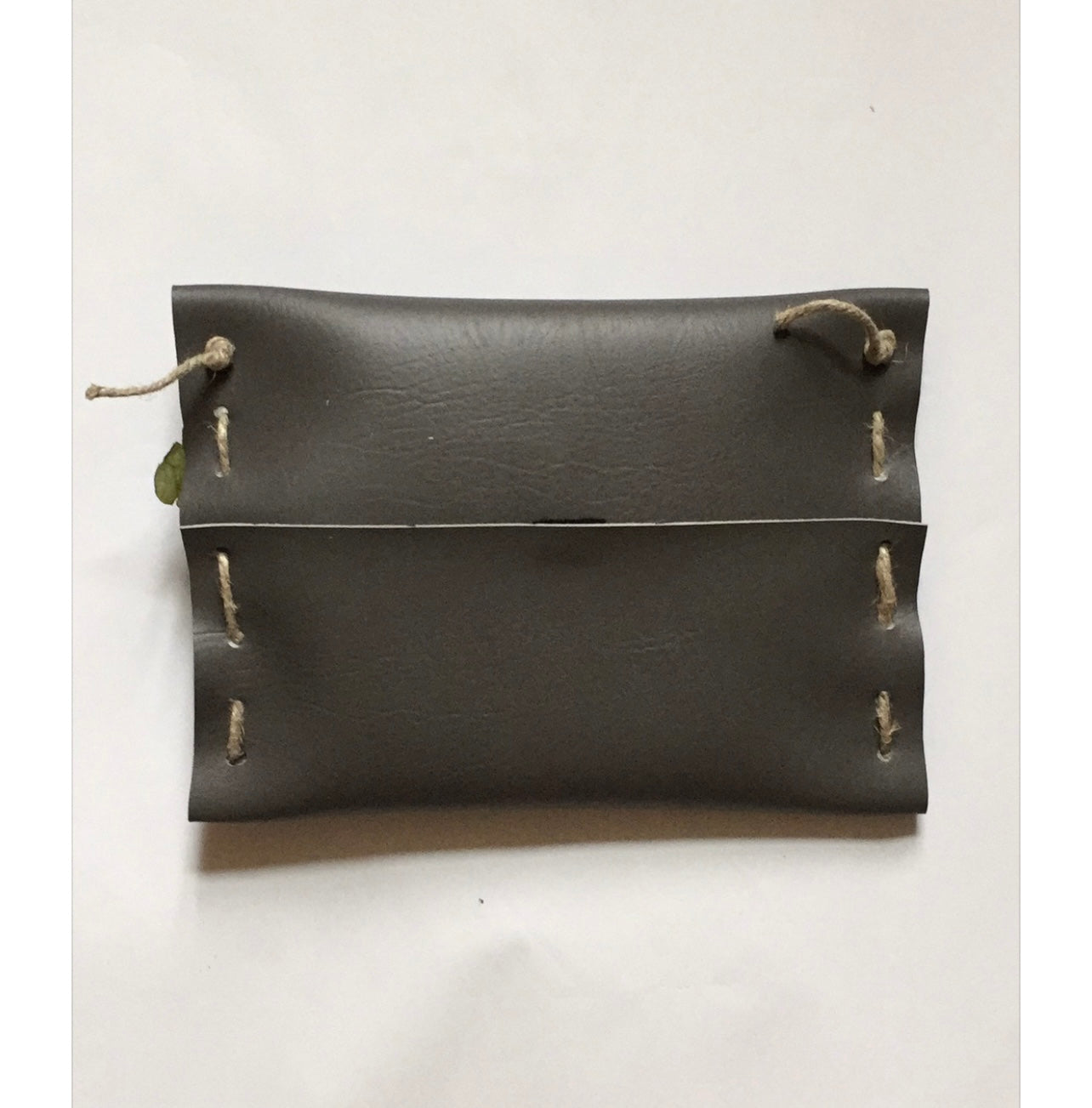 Handcrafted Durable Vinyl Refillable Tissue Pouch with Floral Accent – Stylish Holder for Car, Home, or Office (Gray)